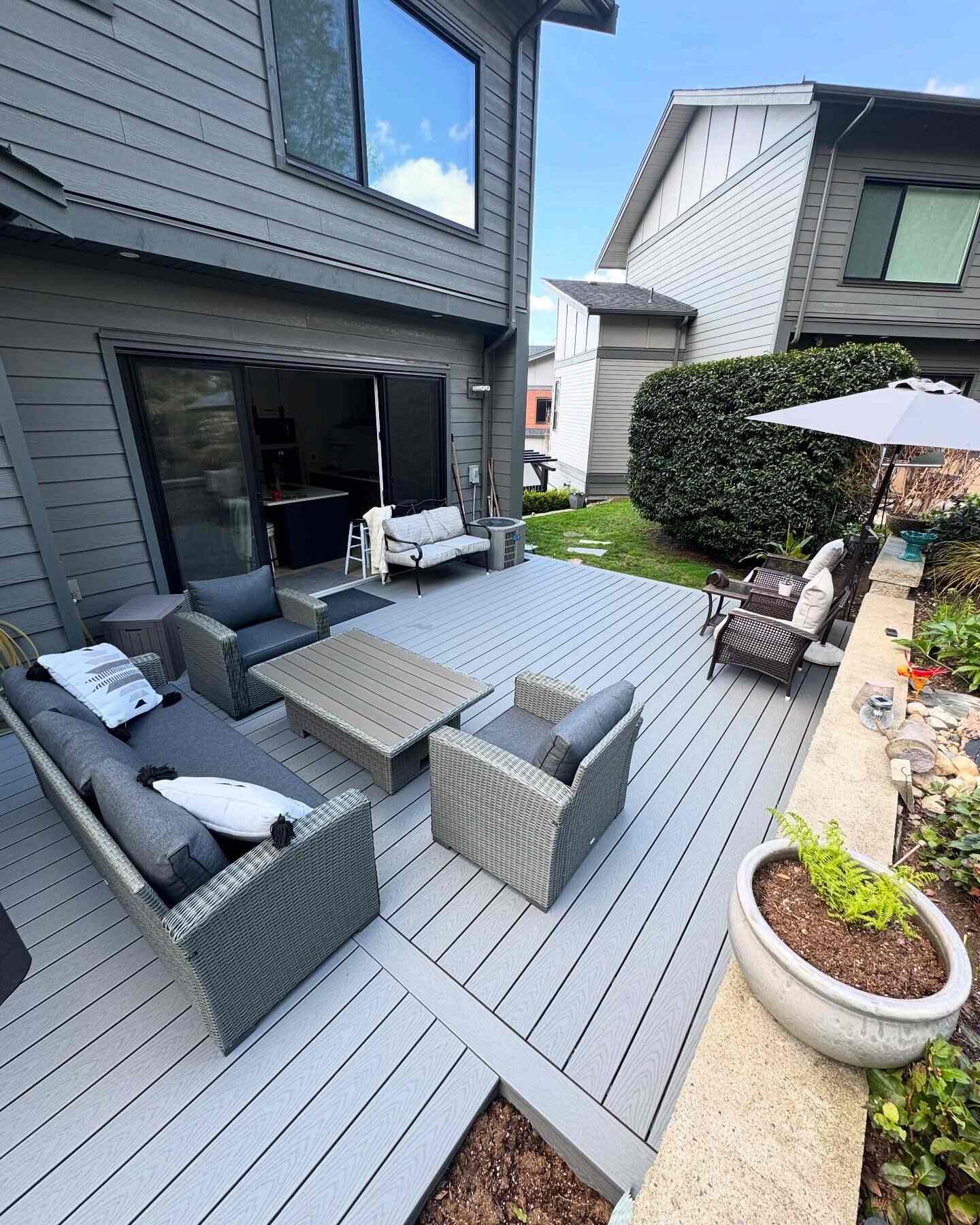 Deck