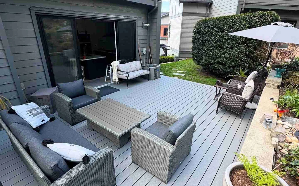 West Coast Deck Styles